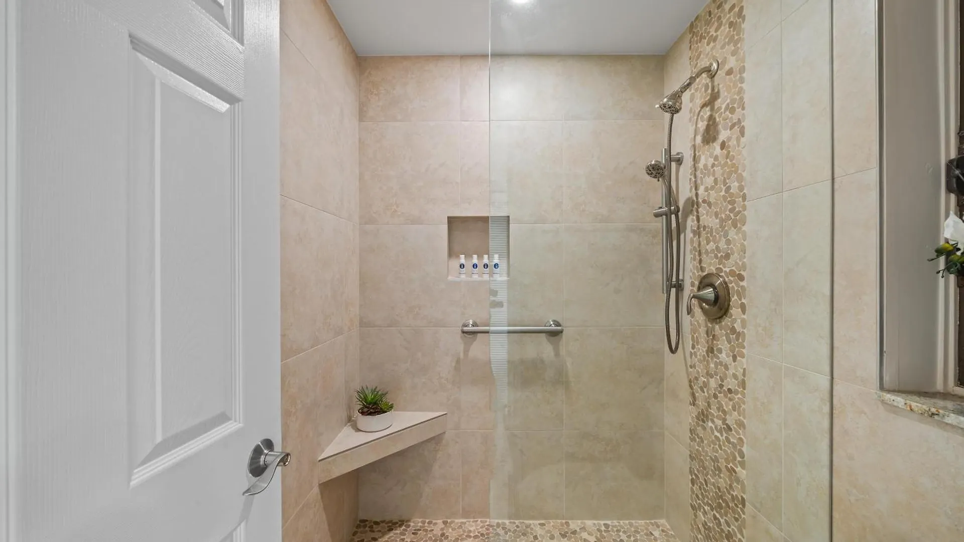 بيت للعطل فيلا Wailea Ekolu 907